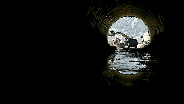 Antalya-Konya arasındaki Demirkapı Tüneli'nin 2022 sonunda hizmete girmesi hedefleniyor