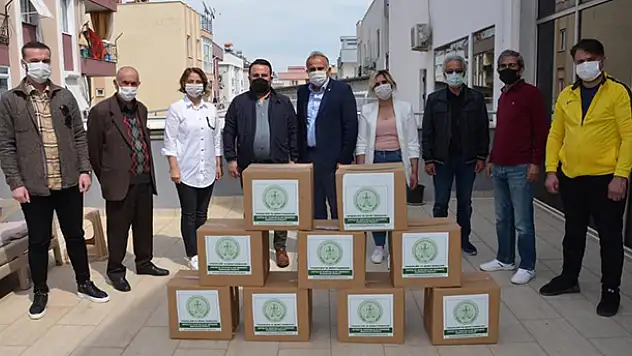 Antalya Konyalılar Derneği'nden 500 aileye destek