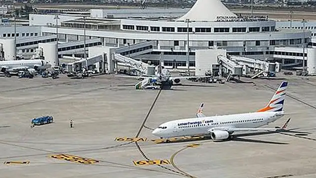 Antalya'ya acil iniş yapan İsrail uçağı hakkında açıklama
