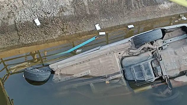 Antalya'da otomobil su kanalına düştü: 1 ölü