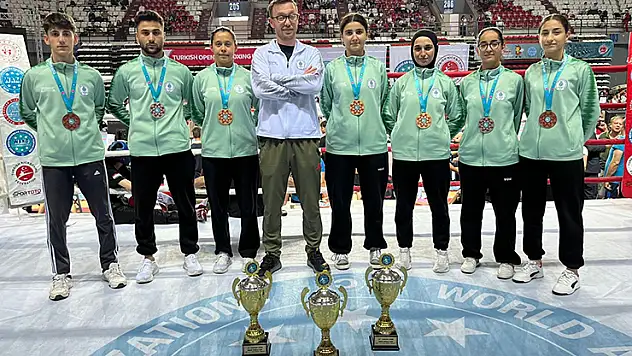 Antalya'da Selçuklu fırtınası
