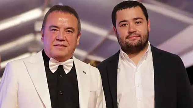 Antalya'daki 'yolsuzluk' soruşturmasının iddianamesinde 'lüks saat' detayı