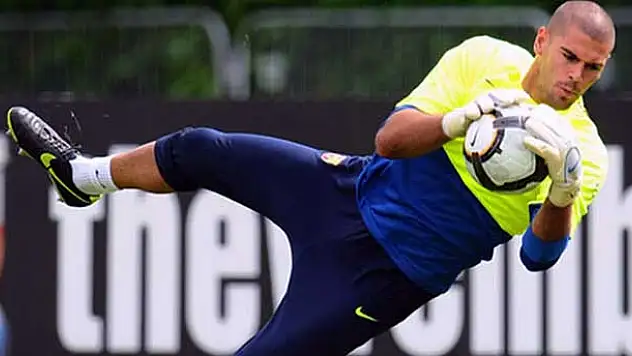 Antalyaspor'dan Victor Valdes bombası!