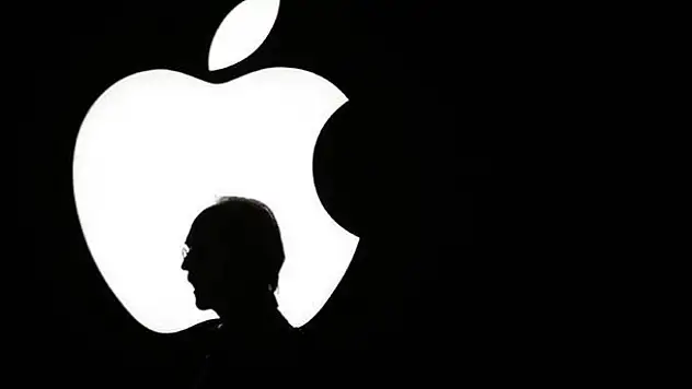 Apple hisseleri rekor kırdı
