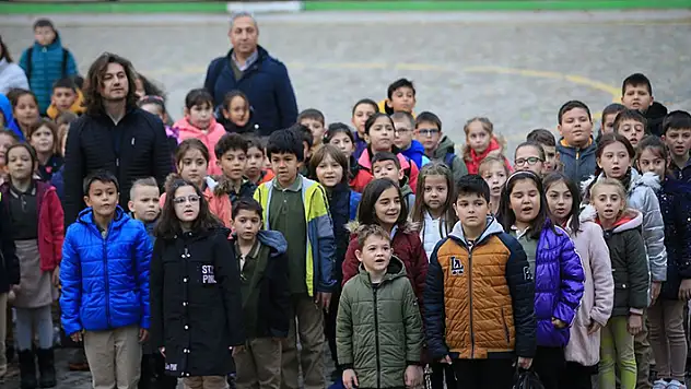 Ara tatilin ardından 19 milyon öğrenci için bugün ders zili çaldı
