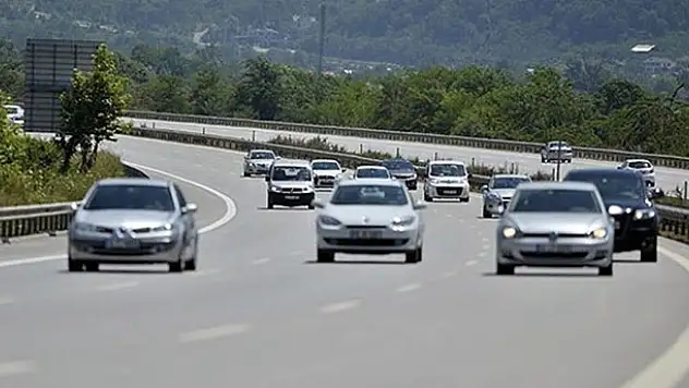 Arabası olan herkesi ilgilendiriyor! İşte Temmuz ayında ödeyeceğini Motorlu Taşıtlar Vergisi