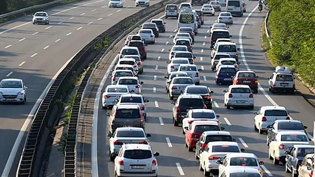 Araç sahipleri dikkat! 2024 yılı Motorlu Taşıtlar Vergisi (MTV) belli oldu! Hangi araç kaç TL MTV ödeyecek?
