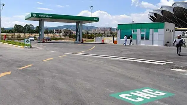 Araçlarda CNG yakıtı kullanımı yaygınlaşacak