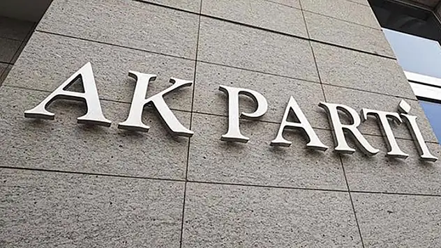 Aralarında Konya'dan bağımsız belediye başkanı da var! AK Parti'ye 15 yeni katılım gerçekleşti: İşte isim isim tam liste

