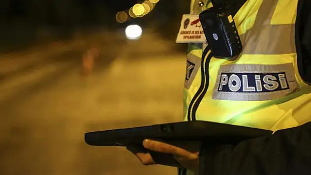 Aranan 973 kişi ile 113 araç yakalandı