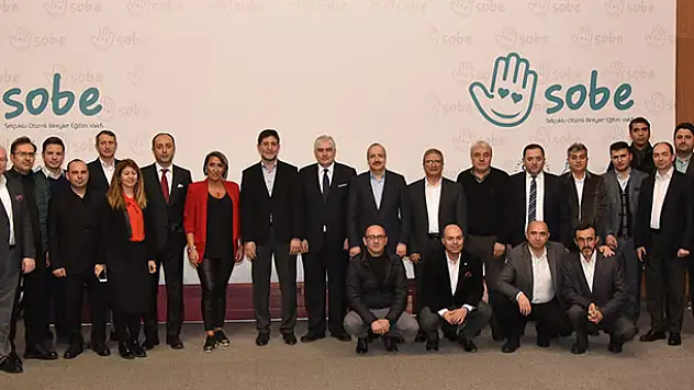 Arçelik ve Beko bayileri Konya'daki otizmli çocuklara destek oldu