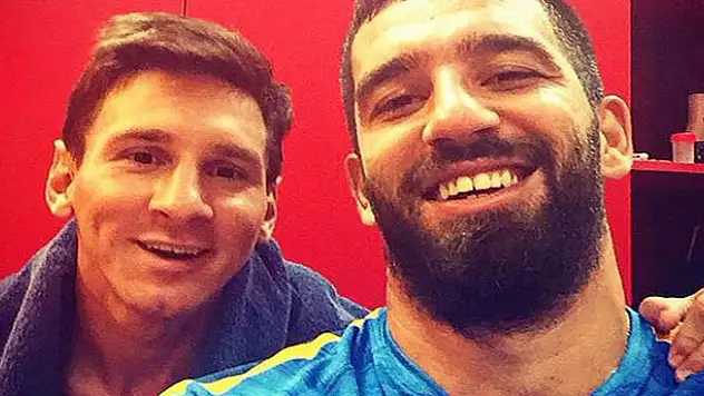 Arda'dan Messi'li selfie