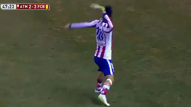 Arda Turan'a şok tezahürat