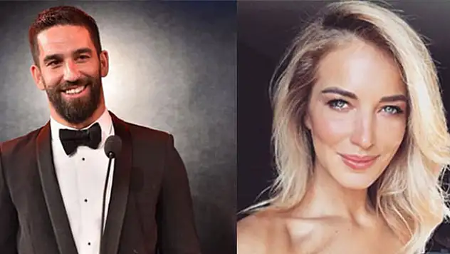 Arda Turan, Burcu Esmersoy'u sildi