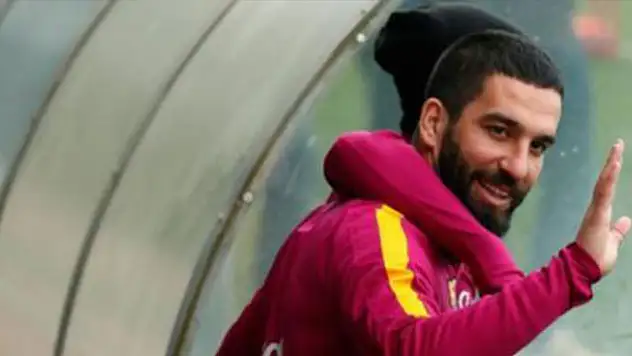 Arda Turan'dan ayrılık açıklaması!