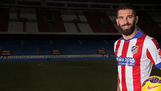 Arda Turan mı? Hakan Çalhanoğlu mu?