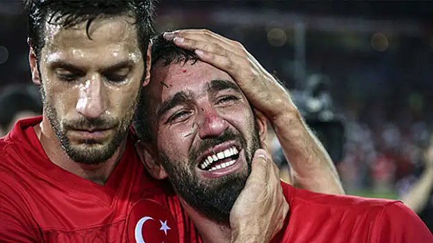 Arda Turan o fotoğraf için oy verenlere teşekkür etti