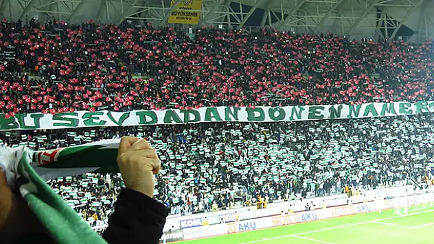 ARENA'DA FARKLIYIZ