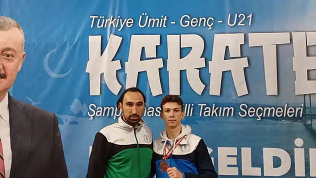 Arif Buğdaycı Türkiye üçüncüsü
