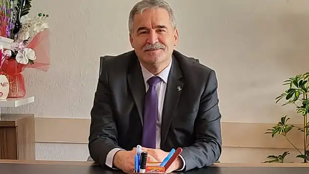 Arın: Öğretmenlerimiz geleceğimizi inşa eden mimarlardır