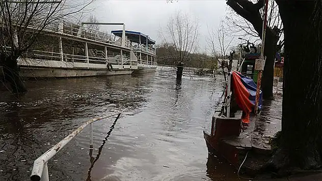 Arjantin'de sel: 2 ölü