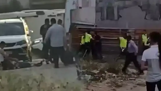 Arsa kavgasında önce yumruklar sonra silahlar konuştu! Yaralılar var

