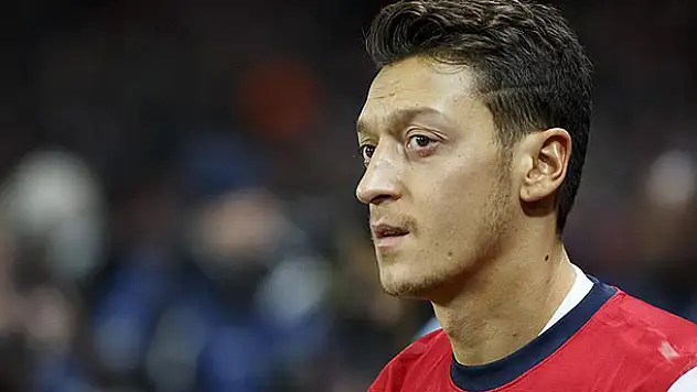 Arsenal'da yılın futbolcusu Mesut Özil