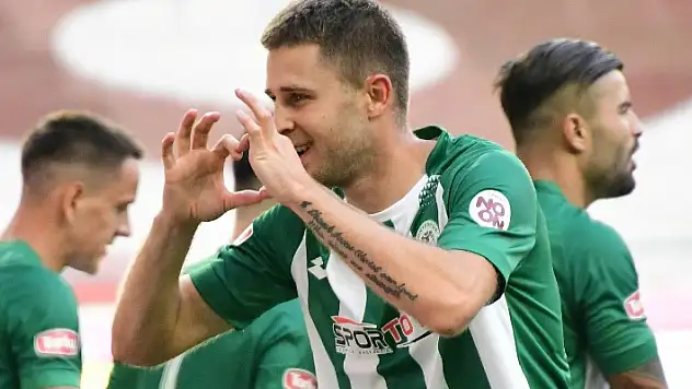 Artem Kravets Konyaspor'da kaldı!
