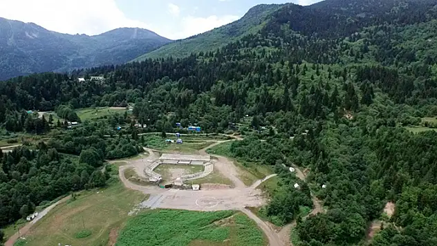 Artvin Valiliği, Cerattepe'deki altın madeninde faaliyetin durdurulduğunu duyurdu
