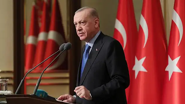 Asgari ücrete yüzde 30 zam geldi: Net 5 bin 500 lira