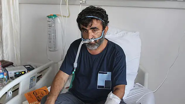 Aşı olmadığı için günlerdir hastanede yaşam mücadelesi veriyor: 'Çok pişmanım'