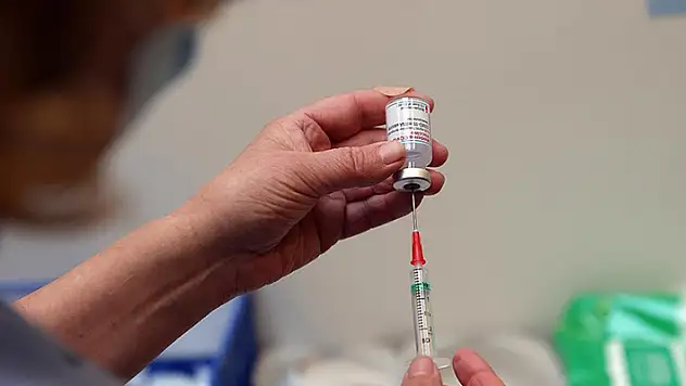 Aşı olmadığı için işten atılanlara müjde! Yargıdan covid aşısı kararı çıktı
