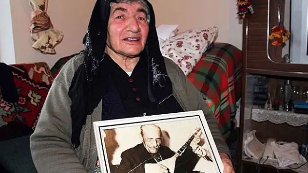 Aşık Veysel'in kızı Zehra Başer vefat etti