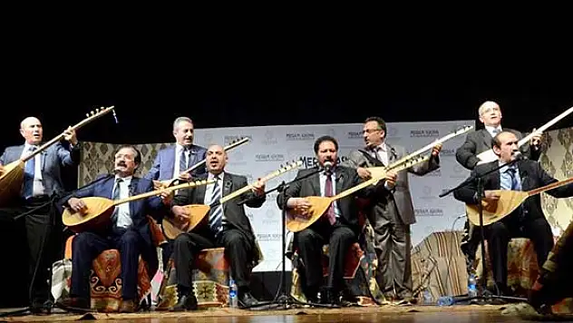 Aşıklar Konya'da buluştu