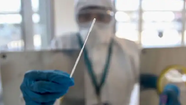 Aşısızlara PCR testi için yeni karar: 81 ilin Valiliğine gönderildi! O kişilerden PCR testi istenmesine devam edilecek