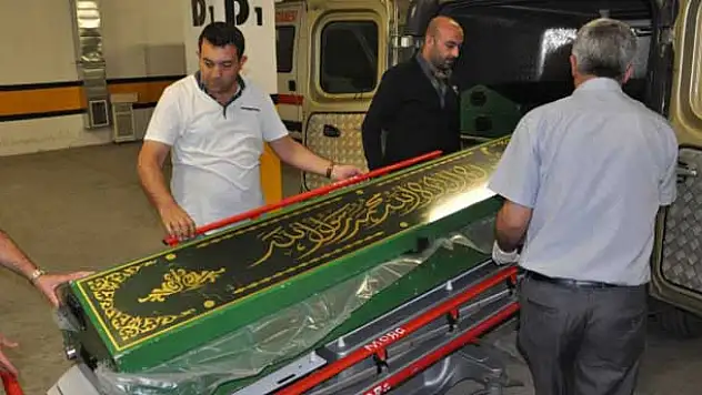 Asker firarisi 1 kişiyi öldürdü