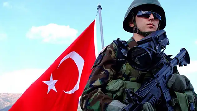 Askere giden taşerona kadro