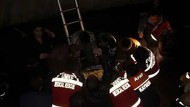 Askeri ambulans kanala düştü: 1 şehit, 7 yaralı