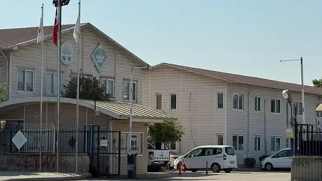 ASKİ'nin amiri, tartıştığı işçiyi tabancayla vurdu