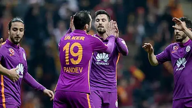 Aslan arena'da çoştu