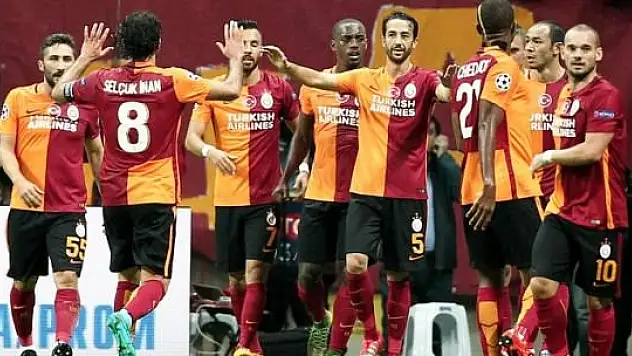 Aslan, Benfica'ya patladı!