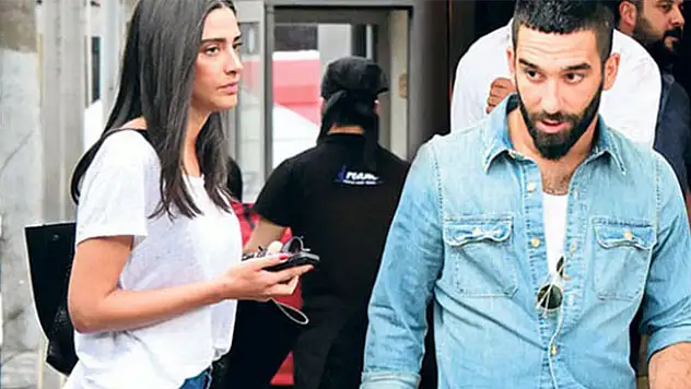 Aslıhan Doğan ile Arda Turan ayrıldı mı?