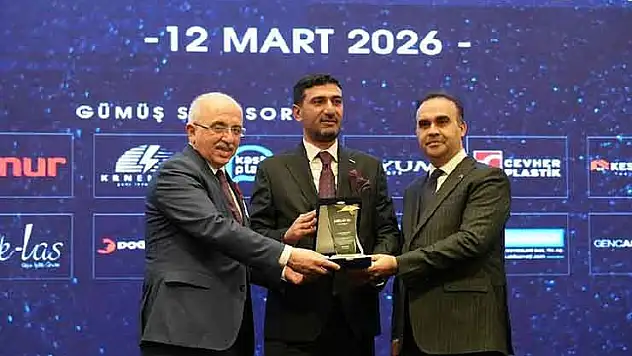 ASRİAD Konya'ya 'Değerli şube' ödülü