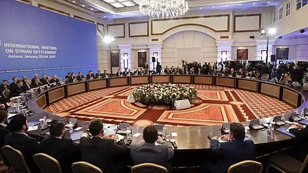 Astana'da Türkiye, Rusya ve İran anlaştı