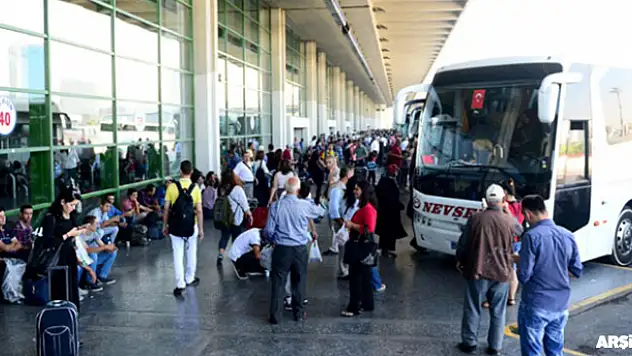 AŞTİ'de K-9'larla sıkı güvenlik önlemi