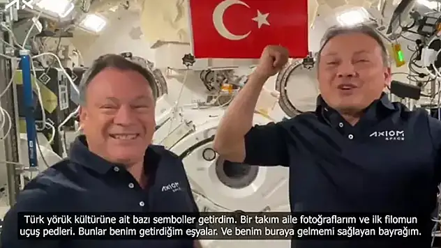 Astronot Gezeravcı, uzaya çaltı ağacından yapılma nazarlık götürdü