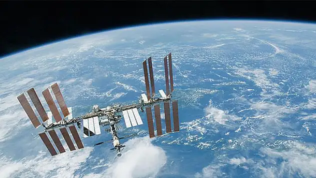 Astronotlar uzay yürüyüşü yaptı