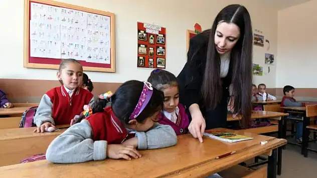 Atamalarda KPSS yüzde 50, mülakat yüzde 50 etkili olacak