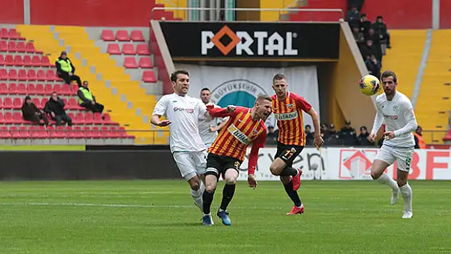 Atamayana atarlar:  2-2