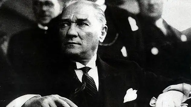 Atatürk'ün cenaze namazının az bilinen öyküsü